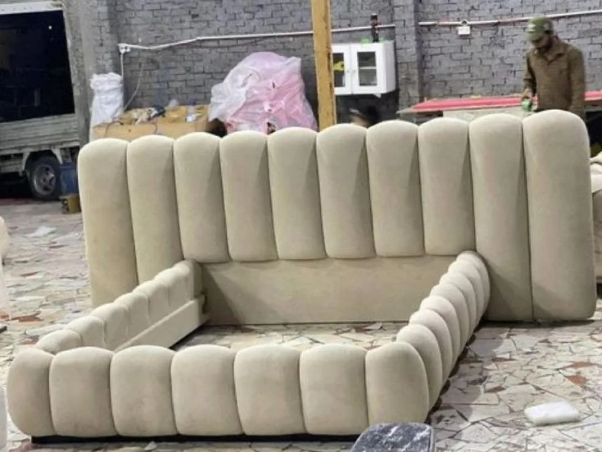 Malia bed