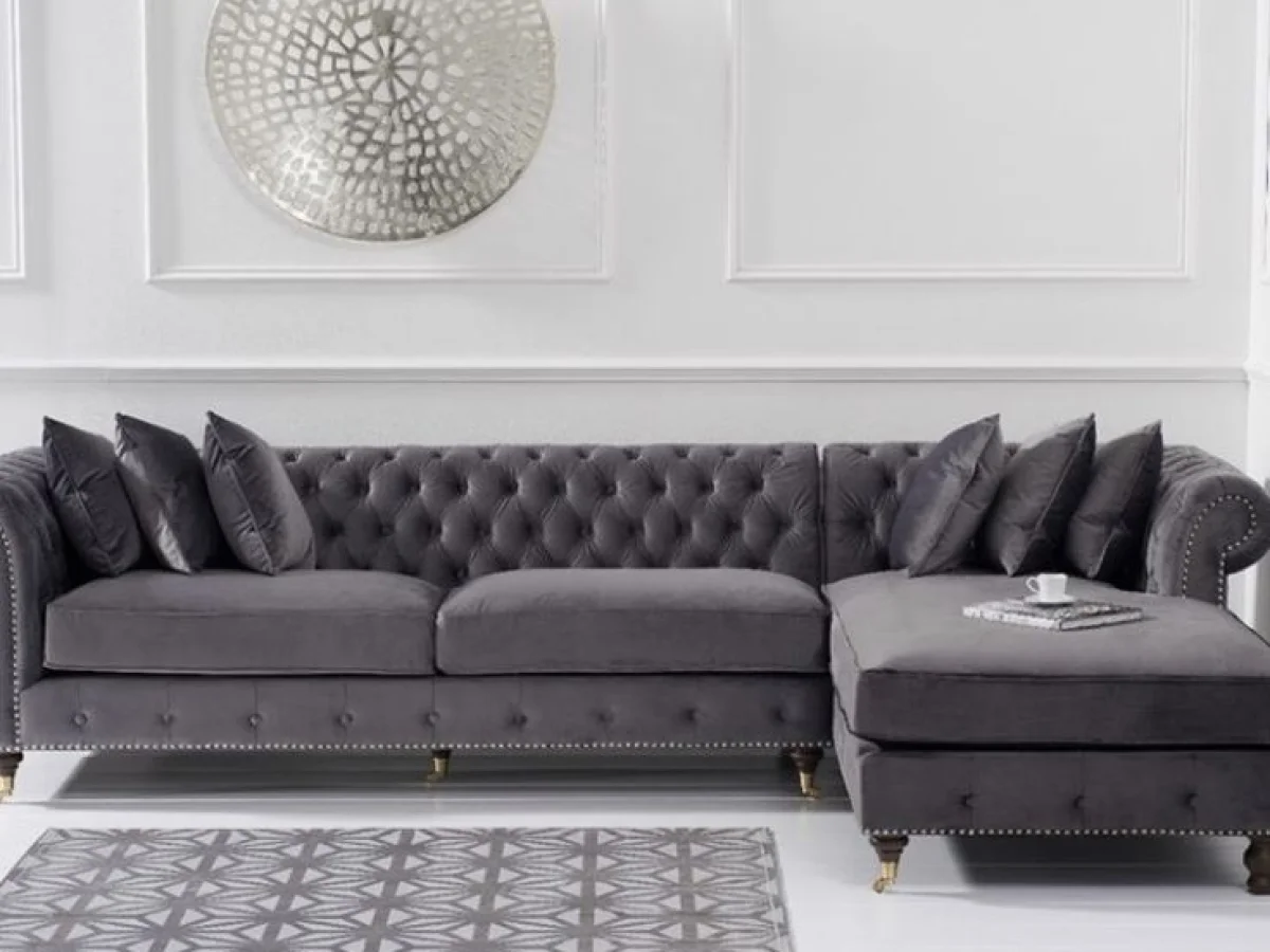 Elia couch